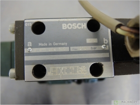 Thumb6-BOSCH 0 811 404 105 + 0 811 404 402 Ac 10068  000 24